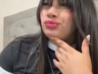 Aliii's Live Sex Cam Show