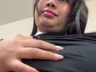 Aliii's Live Sex Cam Show