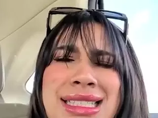 Aliii's Live Sex Cam Show