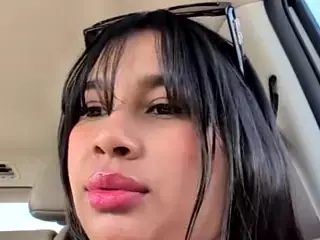 Aliii's Live Sex Cam Show