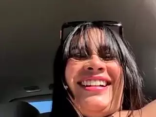 Aliii's Live Sex Cam Show