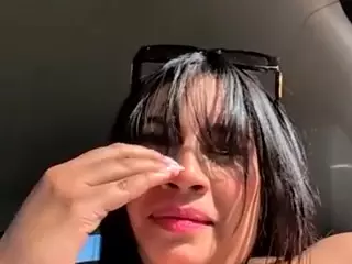 Aliii's Live Sex Cam Show