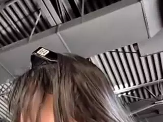 Aliii's Live Sex Cam Show