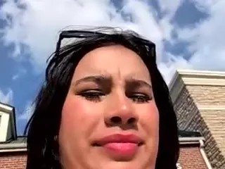 Aliii's Live Sex Cam Show