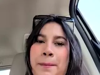 Aliii's Live Sex Cam Show