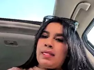 Aliii's Live Sex Cam Show