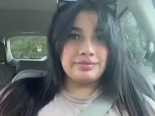 Aliii's Live Sex Cam Show