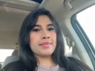 Aliii's Live Sex Cam Show