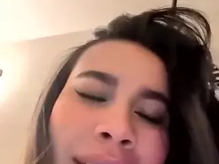 Aliii's Live Sex Cam Show