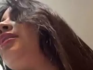 Aliii's Live Sex Cam Show