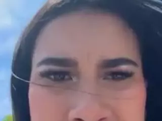 Aliii's Live Sex Cam Show