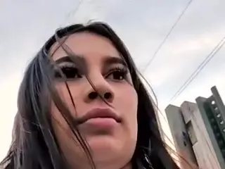 Aliii's Live Sex Cam Show
