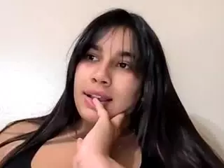 Aliii's Live Sex Cam Show
