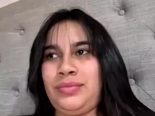 Aliii's Live Sex Cam Show