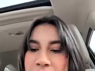Aliii's Live Sex Cam Show