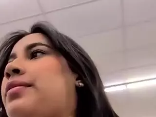 Aliii's Live Sex Cam Show
