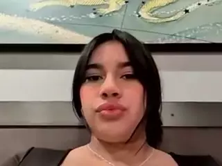 Aliii's Live Sex Cam Show