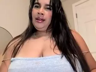 Aliii's Live Sex Cam Show