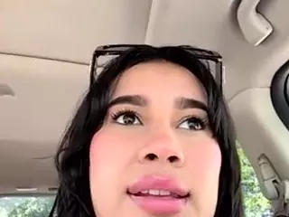 Aliii's Live Sex Cam Show