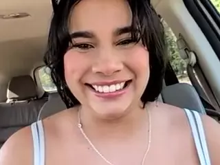 Aliii's Live Sex Cam Show