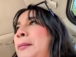 Aliii's Live Sex Cam Show