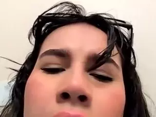 Aliii's Live Sex Cam Show