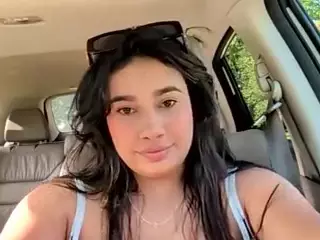 Aliii's Live Sex Cam Show
