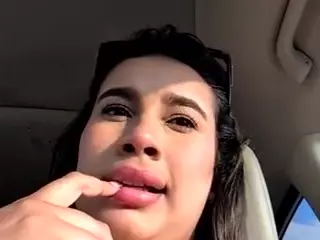 Aliii's Live Sex Cam Show