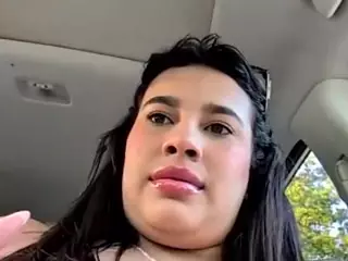 Aliii's Live Sex Cam Show
