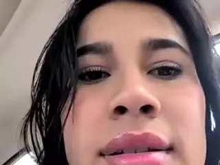 Aliii's Live Sex Cam Show