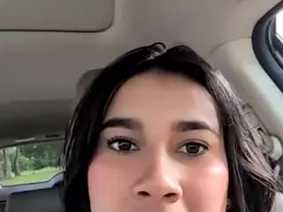 Aliii's Live Sex Cam Show