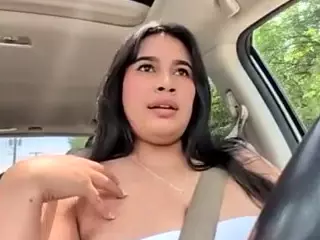 Aliii's Live Sex Cam Show