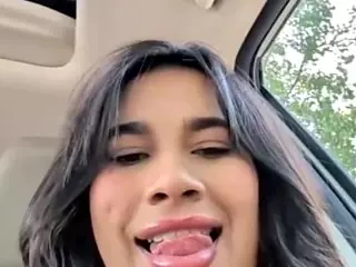 Aliii's Live Sex Cam Show