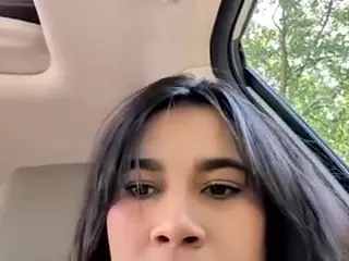 Aliii's Live Sex Cam Show