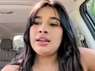 Aliii's Live Sex Cam Show