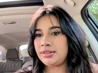 Aliii's Live Sex Cam Show