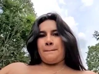 Aliii's Live Sex Cam Show