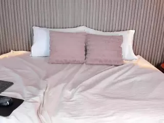 CloeHarp's Live Sex Cam Show