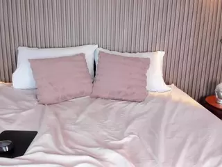 CloeHarp's Live Sex Cam Show