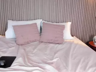 CloeHarp's Live Sex Cam Show