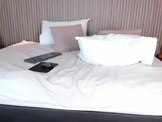 CloeHarp's Live Sex Cam Show