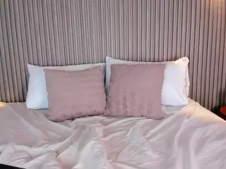 CloeHarp's Live Sex Cam Show