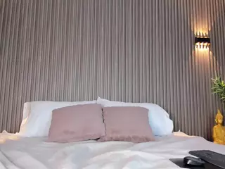 CloeHarp's Live Sex Cam Show