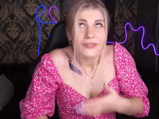 cassandragood's Live Sex Cam Show