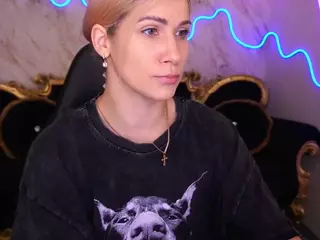 cassandragood's Live Sex Cam Show