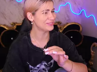 cassandragood's Live Sex Cam Show