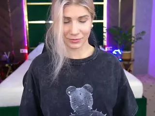 cassandragood's Live Sex Cam Show