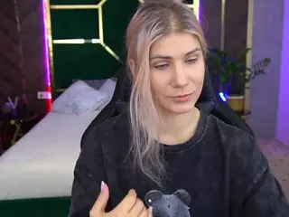 cassandragood's Live Sex Cam Show