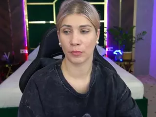 cassandragood's Live Sex Cam Show