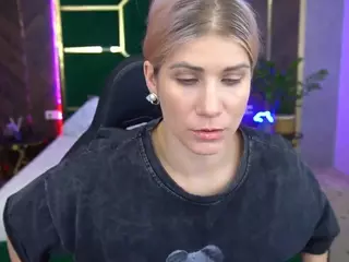 cassandragood's Live Sex Cam Show